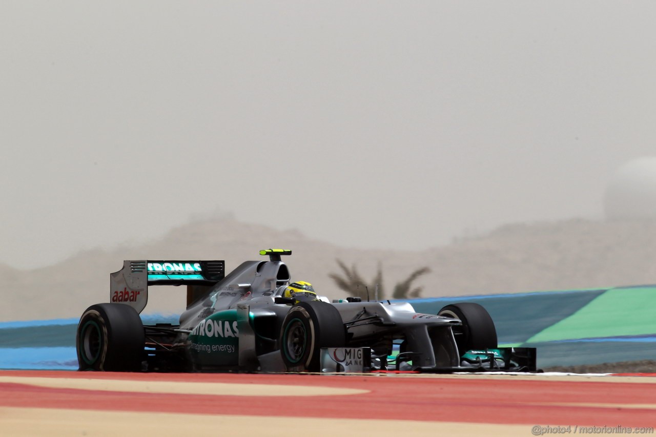 GP BAHRAIN, 20.04.2012- Prove Libere 1, Nico Rosberg (GER) Mercedes AMG F1 W03 