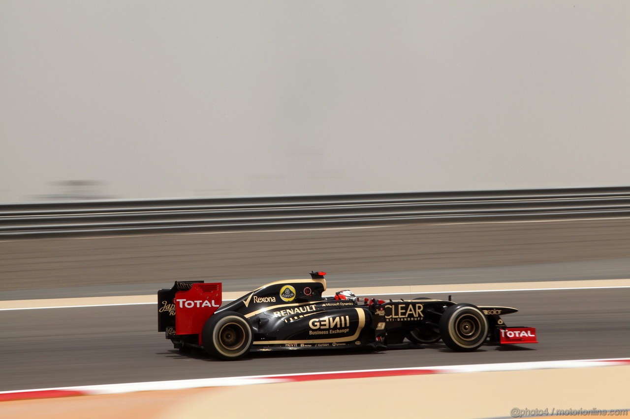 GP BAHRAIN, 20.04.2012- Prove Libere 1, Kimi Raikkonen (FIN) Lotus F1 Team E20