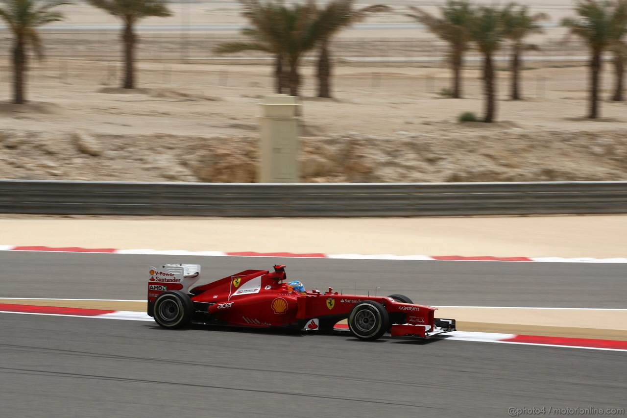 GP BAHRAIN, 20.04.2012- Prove Libere 1, Fernando Alonso (ESP) Ferrari F2012 