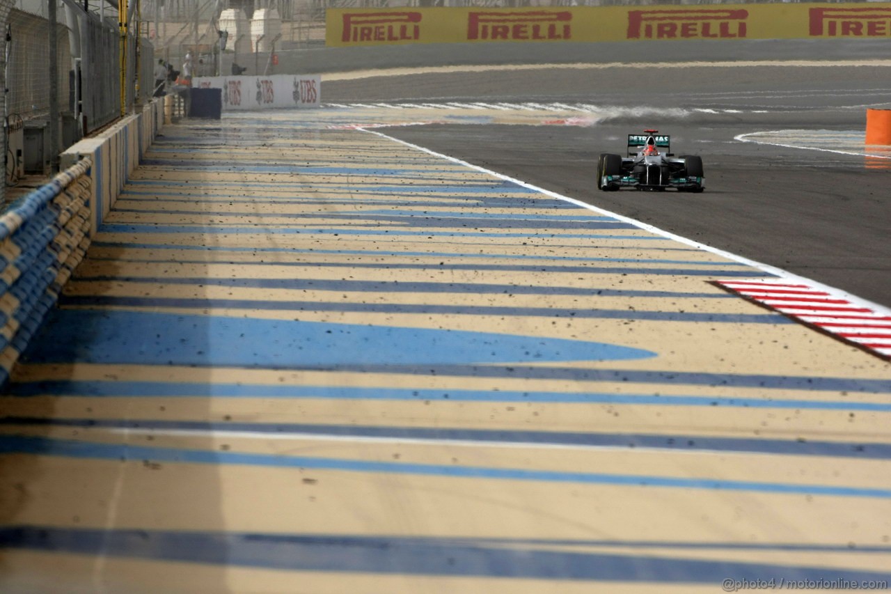 GP BAHRAIN, 20.04.2012-  Prove Libere 2, Michael Schumacher (GER) Mercedes AMG F1 W03 