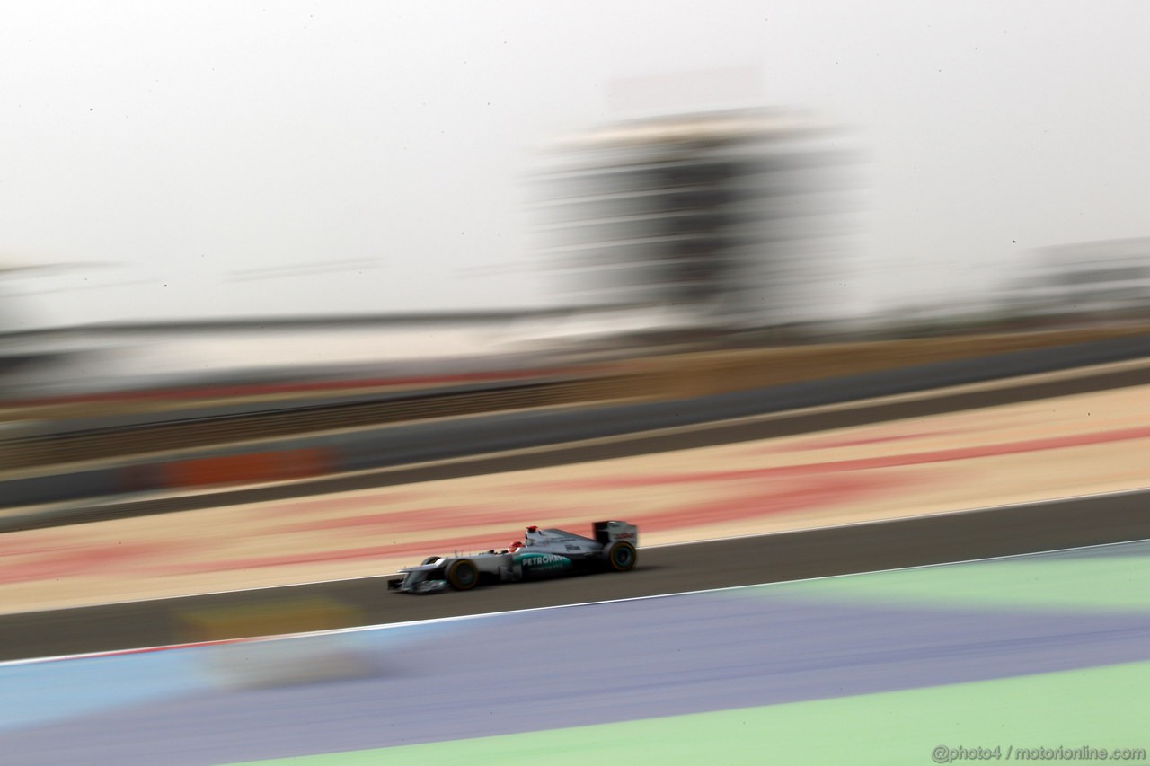 GP BAHRAIN, 20.04.2012-  Prove Libere 2, Michael Schumacher (GER) Mercedes AMG F1 W03