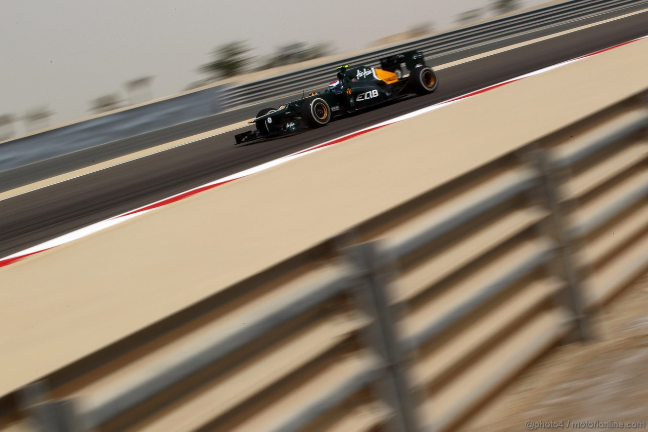 GP BAHRAIN, 20.04.2012-  Prove Libere 2, Vitaly Petrov (RUS) Caterham F1 Team CT01 