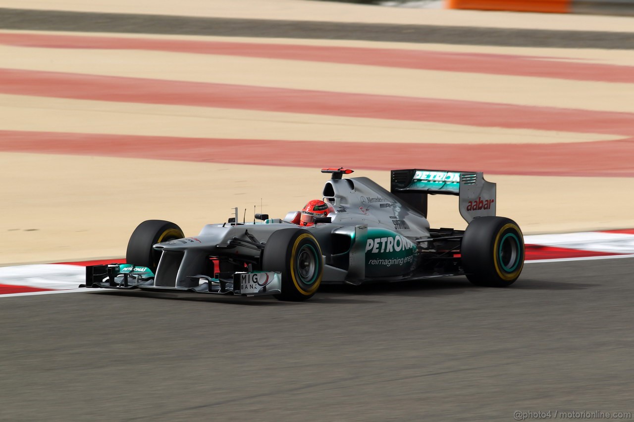 GP BAHRAIN, 20.04.2012-  Prove Libere 2, Michael Schumacher (GER) Mercedes AMG F1 W03