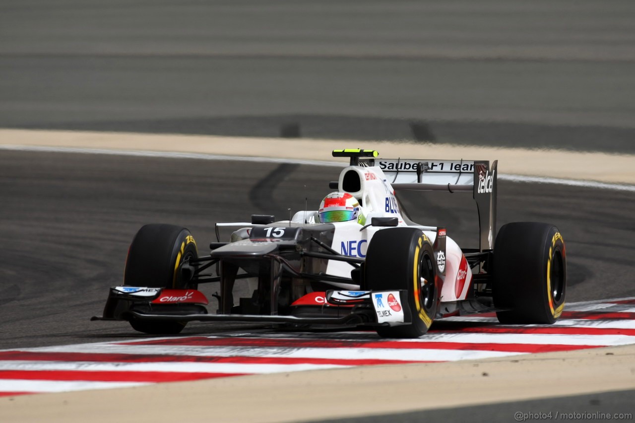 GP BAHRAIN, 20.04.2012-  Prove Libere 2, Sergio Prez (MEX) Sauber F1 Team C31