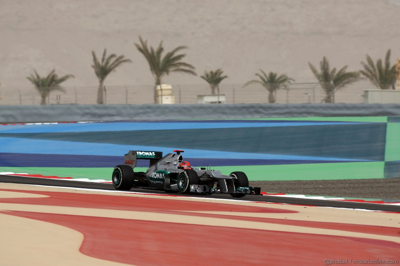 GP BAHRAIN, 20.04.2012-  Prove Libere 2, Michael Schumacher (GER) Mercedes AMG F1 W03 