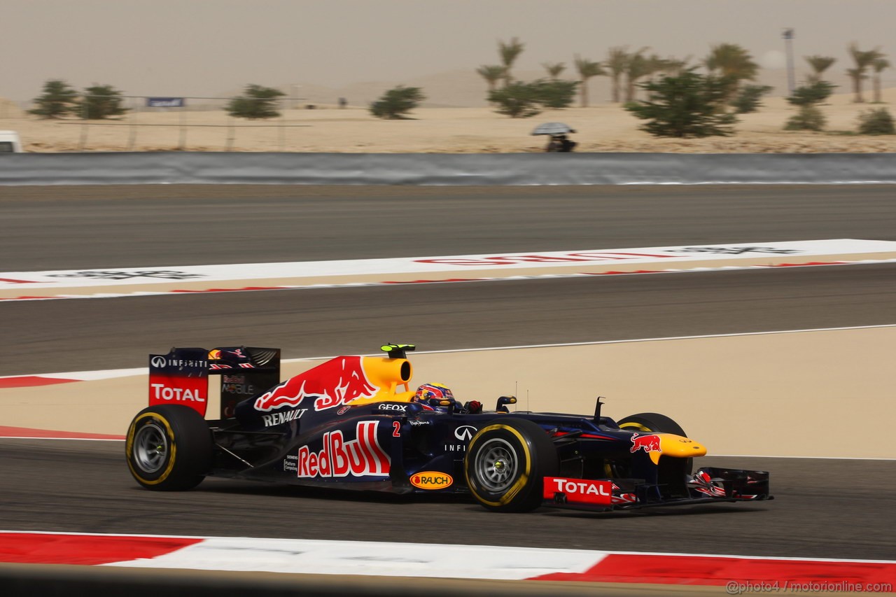 GP BAHRAIN, 20.04.2012-  Prove Libere 2, Mark Webber (AUS) Red Bull Racing RB8 