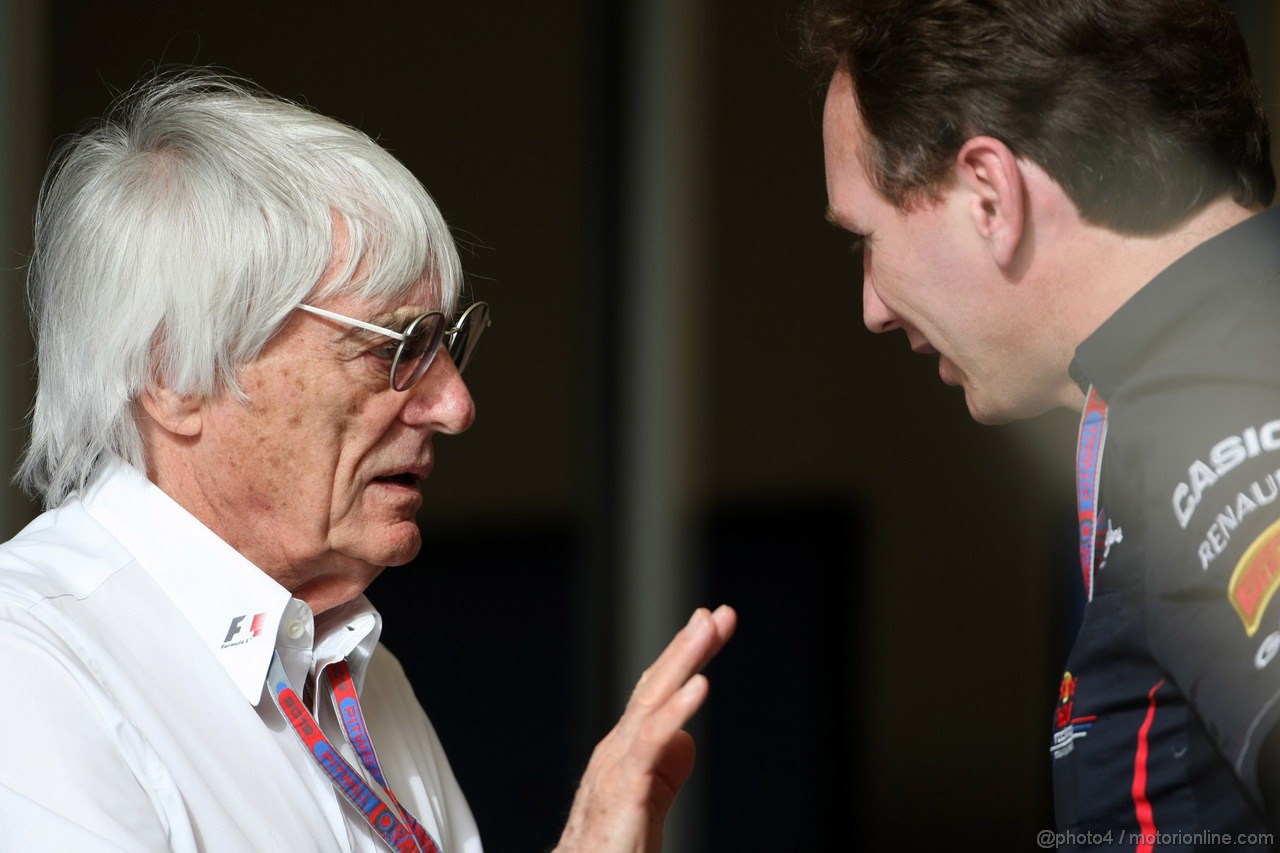 GP BAHRAIN, 20.04.2012- Bernie Ecclestone (GBR), President e CEO of Formula One Management  e Christian Horner (GBR), Red Bull Racing, Sporting Director