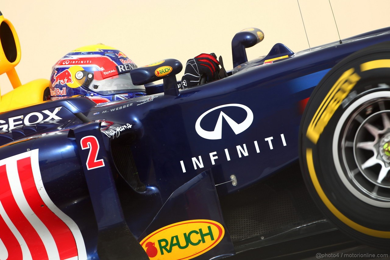 GP BAHRAIN, 20.04.2012- Prove Libere 2, Mark Webber (AUS) Red Bull Racing RB8