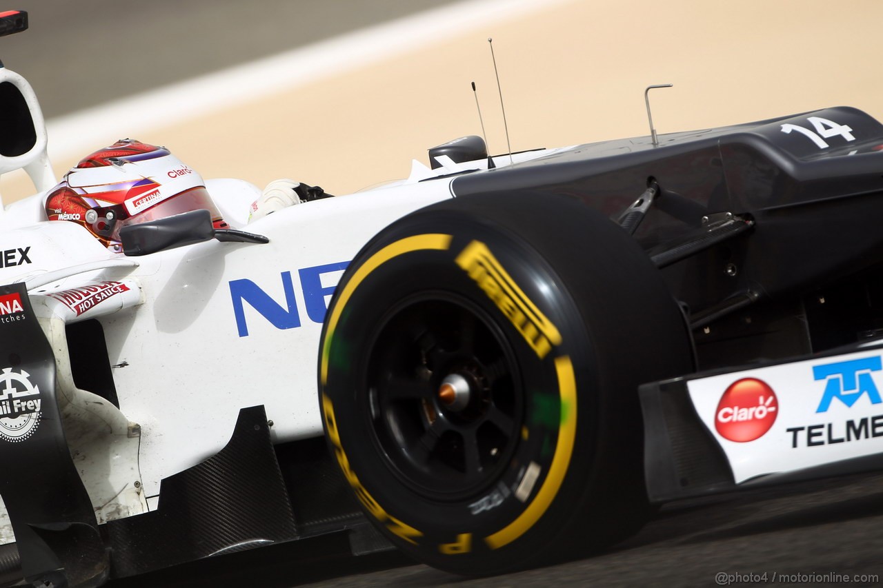 GP BAHRAIN, 20.04.2012- Prove Libere 2, Kamui Kobayashi (JAP) Sauber F1 Team C31 