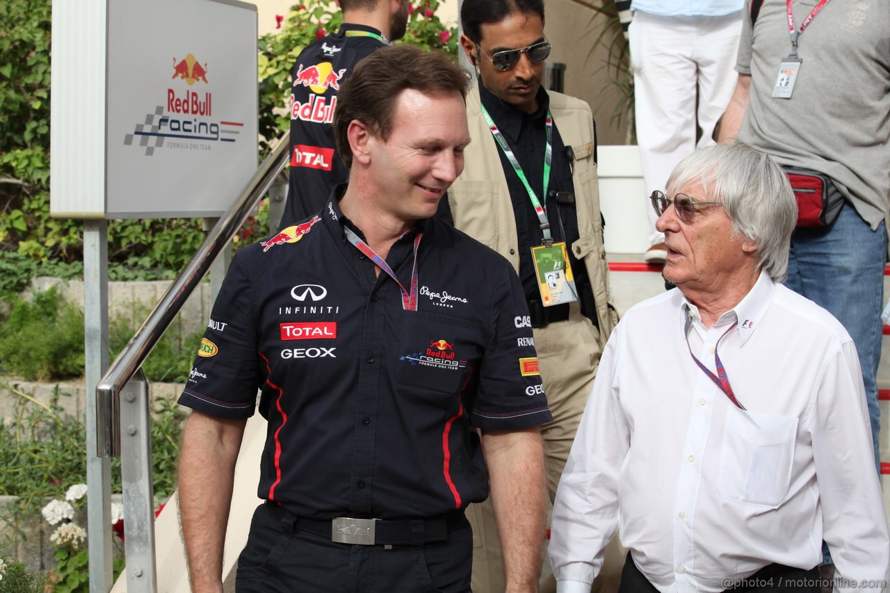 GP BAHRAIN, 20.04.2012- Christian Horner (GBR), Red Bull Racing, Sporting Director e Bernie Ecclestone (GBR), President e CEO of Formula One Management