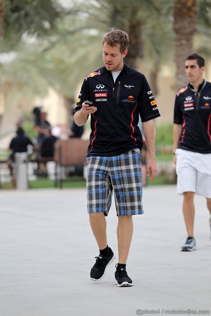 GP BAHRAIN, 20.04.2012- Sebastian Vettel (GER) Red Bull Racing RB8 