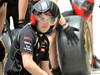 GP BAHRAIN, 20.04.2012- Free Practice 1, Mechanics Lotus
