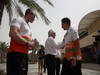 GP BAHRAIN, 20.04.2012-  Free Practice 2, Bernie Ecclestone (GBR), President e CEO of Formula One Management  e Foce India staff