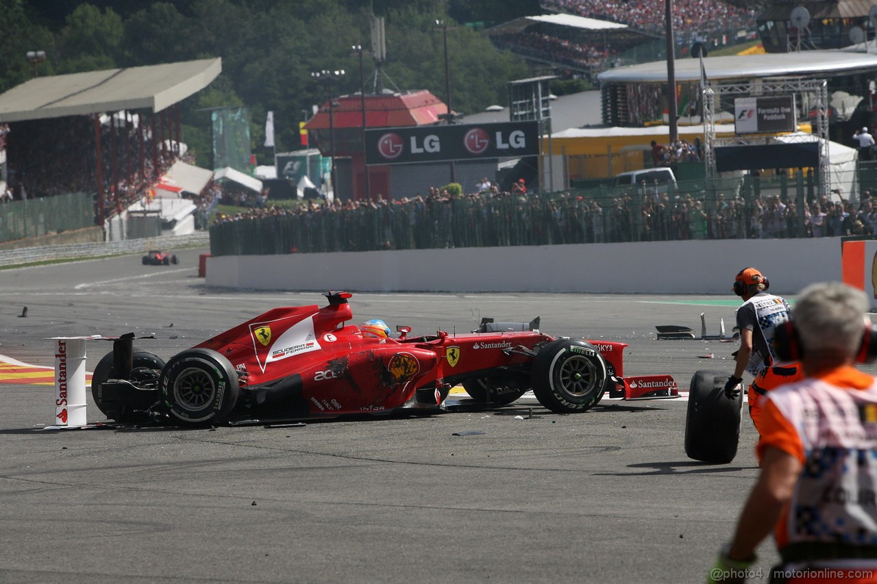 GP BELGIO, 02.09.2012- Gara, Start of the race, Crash, Fernando Alonso (ESP) Ferrari F2012 