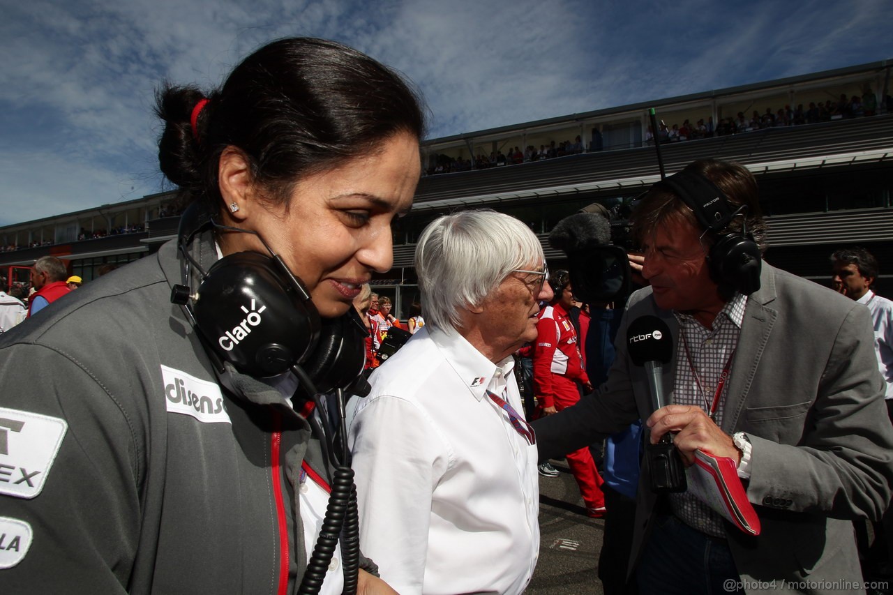 GP BELGIO, 02.09.2012- Gara, Monisha Kaltenborn (AUT), Chief Executive Officer, Sauber F1 Team e Bernie Ecclestone (GBR), President e CEO of Formula One Management  