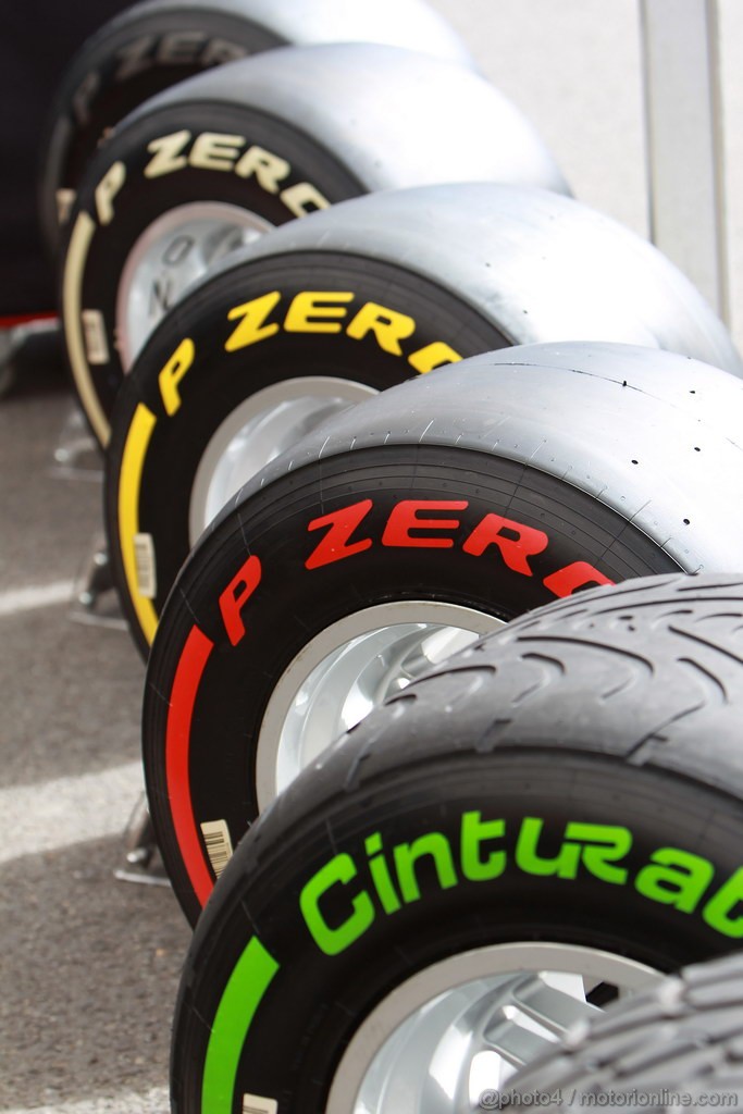 GP BELGIO, 02.09.2012- Gara, Pirelli Tyres 