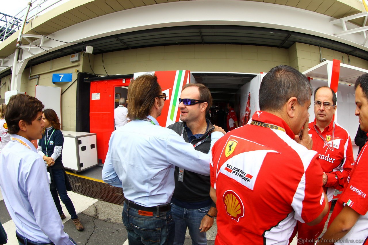 GP BRASILE, 25.11.2012- Emerson Fittipaldi (BRA), Ex F1 Champion e Rubens Barrichello (BRA)