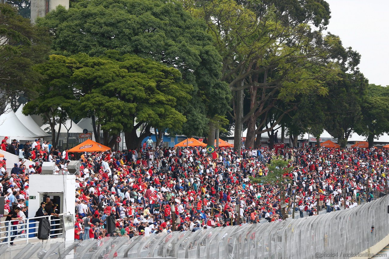 GP BRASILE, 25.11.2012- Fans