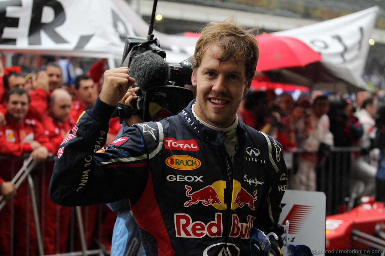 GP BRASILE, 25.11.2012- Gara, Sebastian Vettel (GER) Red Bull Racing RB8 World Champion 2012
