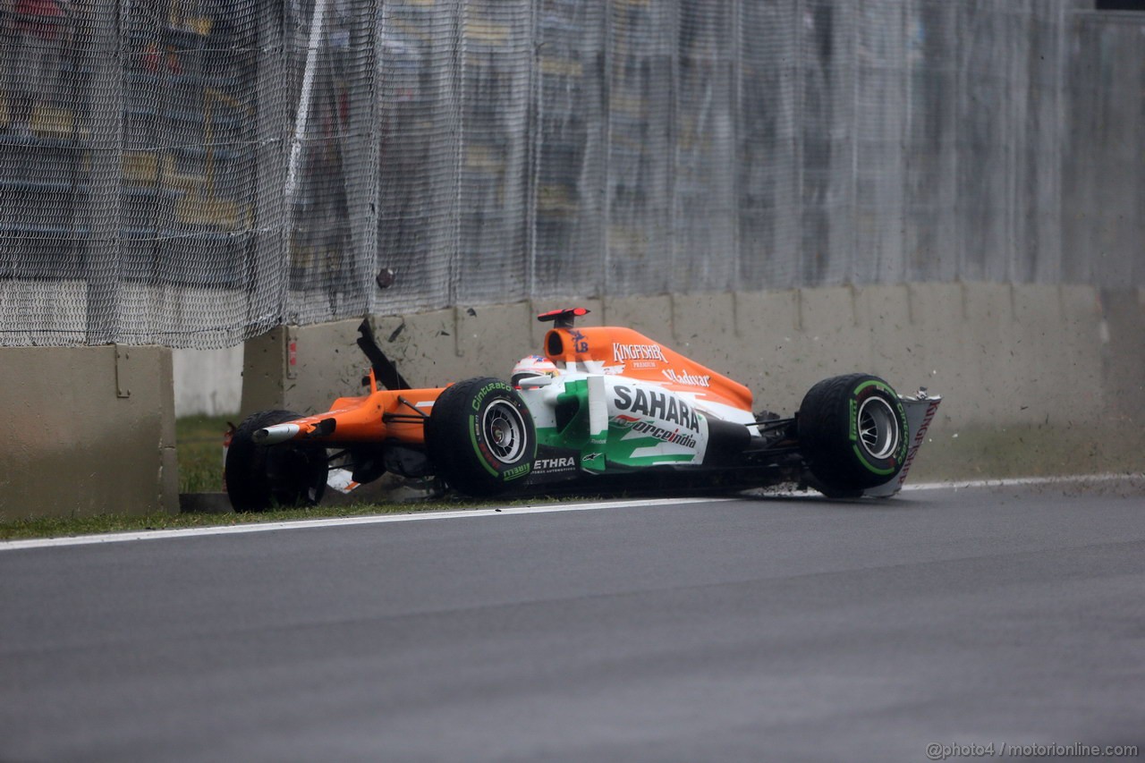GP BRASILE, 25.11.2012- Gara, Crash, Paul di Resta (GBR) Sahara Force India F1 Team VJM05