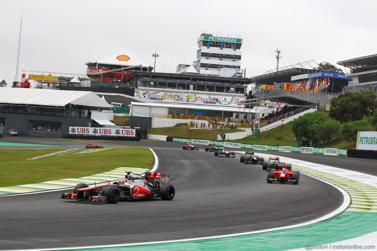 GP BRASILE, 25.11.2012- Gara, Jenson Button (GBR) McLaren Mercedes MP4-27 