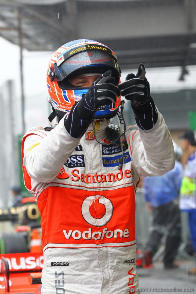 GP BRASILE, 25.11.2012- Gara, Jenson Button (GBR) McLaren Mercedes MP4-27 vincitore 