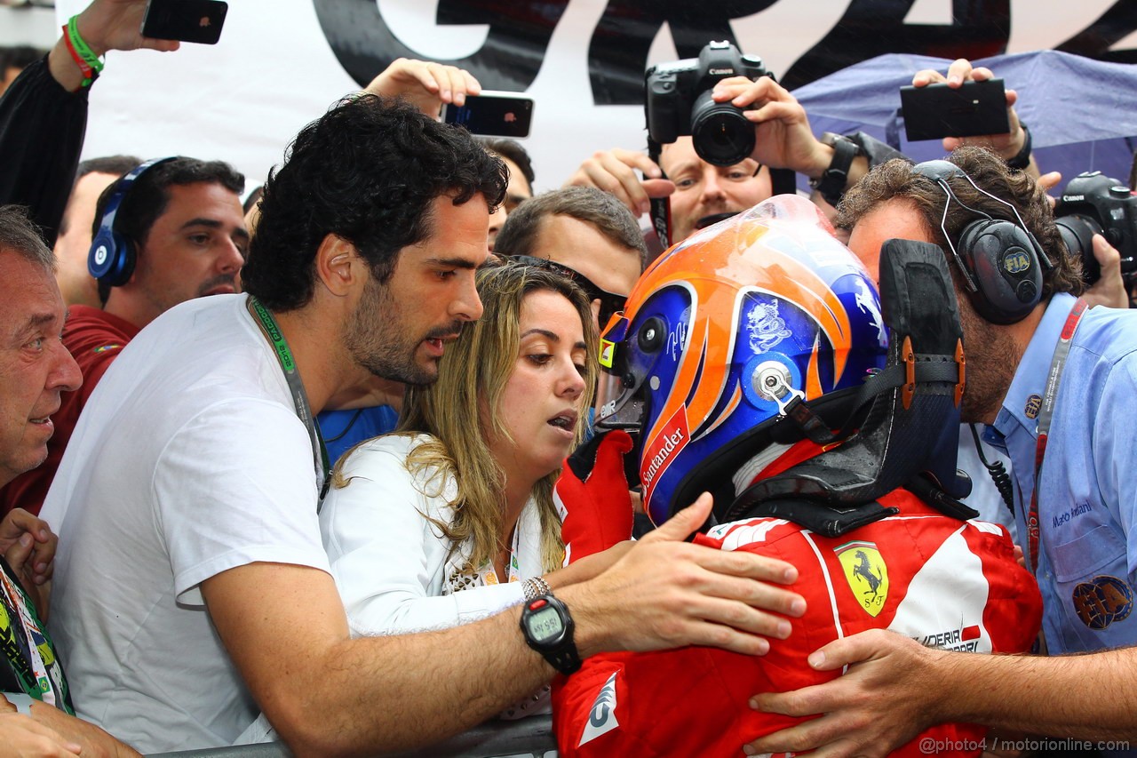 GP BRASILE, 25.11.2012- Gara, terzo Felipe Massa (BRA) Ferrari F2012 with sua moglie Raffaela Bassi (BRA)