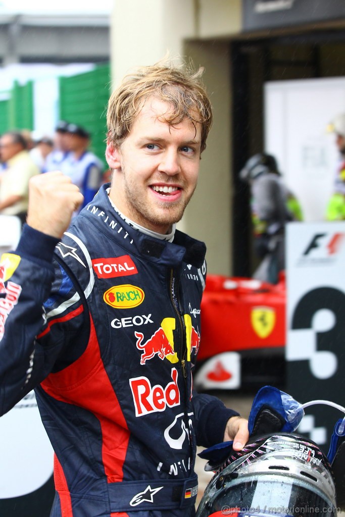 GP BRASILE, 25.11.2012- Gara, Sebastian Vettel (GER) Red Bull Racing RB8 wrold champion 2012 