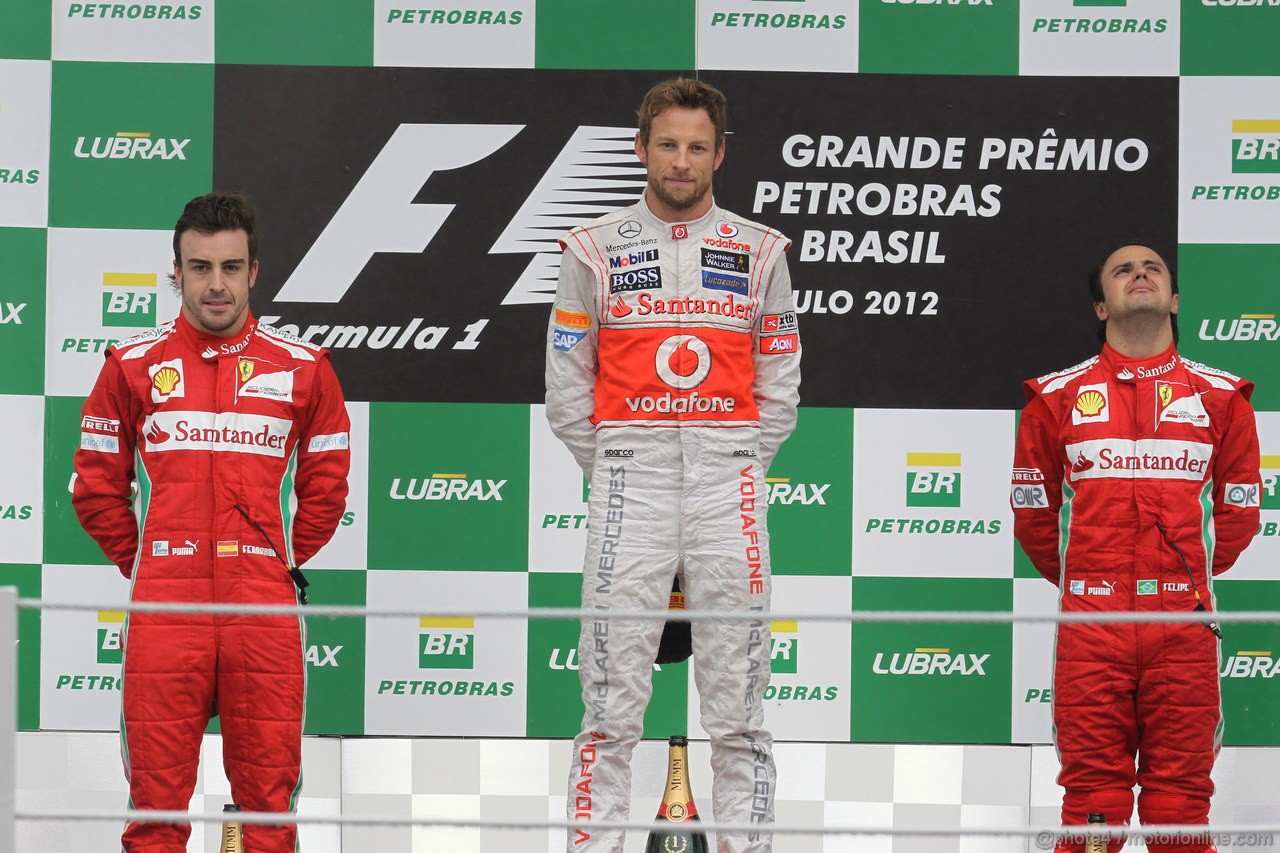 GP BRASILE, 25.11.2012- Gara, Jenson Button (GBR) McLaren Mercedes MP4-27 vincitore, secondo Fernando Alonso (ESP) Ferrari F2012 e terzo Felipe Massa (BRA) Ferrari F2012