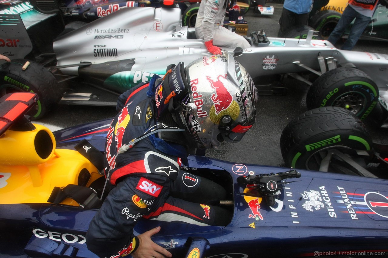 GP BRASILE, 25.11.2012- Gara, Sebastian Vettel (GER) Red Bull Racing RB8, world champion 2012 