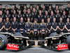 GP BRASILE, 25.11.2012- Lotus Team photograph, Romain Grosjean (FRA) Lotus F1 Team E20, Kimi Raikkonen (FIN) Lotus F1 Team E20 e Jerome D'Ambrosio (BEL), Lotus F1 Team E20 