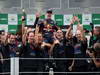 GP BRASILE, 25.11.2012- Gara, Festeggiamenti, Sebastian Vettel (GER) Red Bull Racing RB8, World Champion 2012 with Adrian Newey (GBR), Red Bull Racing , Technical Operations Director e Christian Horner (GBR), Red Bull Racing, Sporting Director
