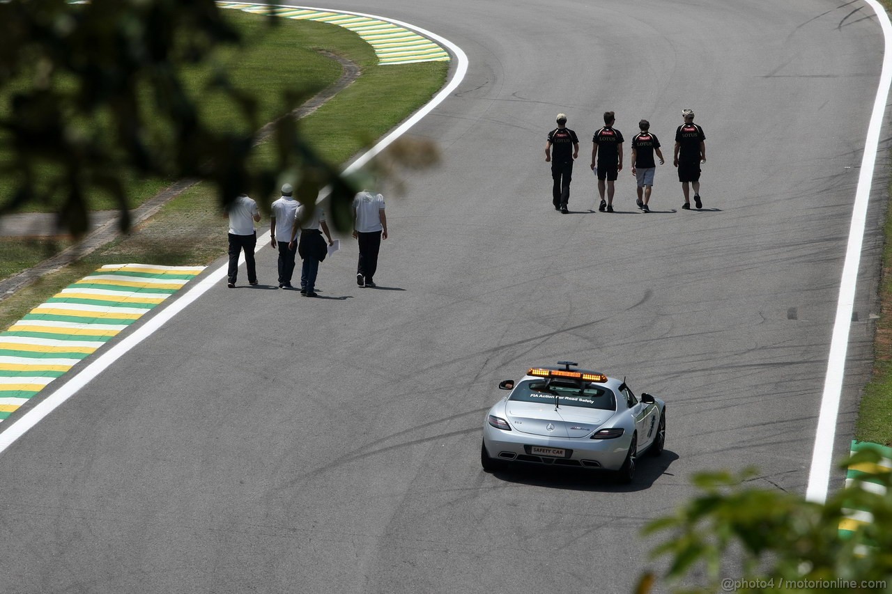 GP BRASILE, 22.11.2012-Safety car 