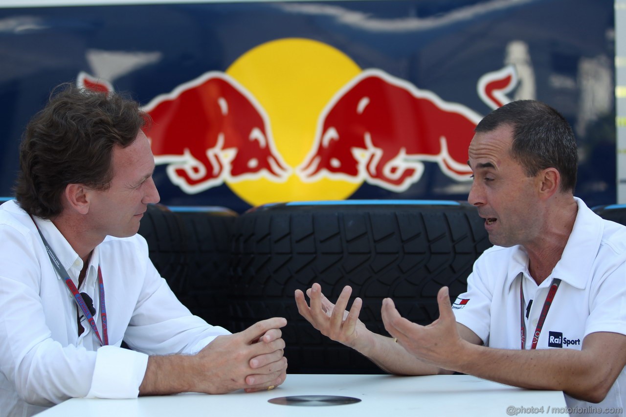 GP BRASILE, 22.11.2012- Christian Horner (GBR), Red Bull Racing, Sporting Director e Ettore Givanelli (ITA), Rai Tv