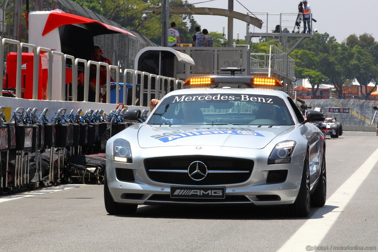 GP BRASILE, 22.11.2012- Safety car