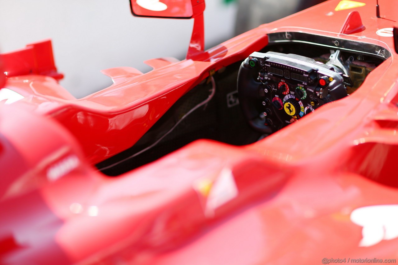 GP BRASILE, 22.11.2012- Ferrari Steering wheel