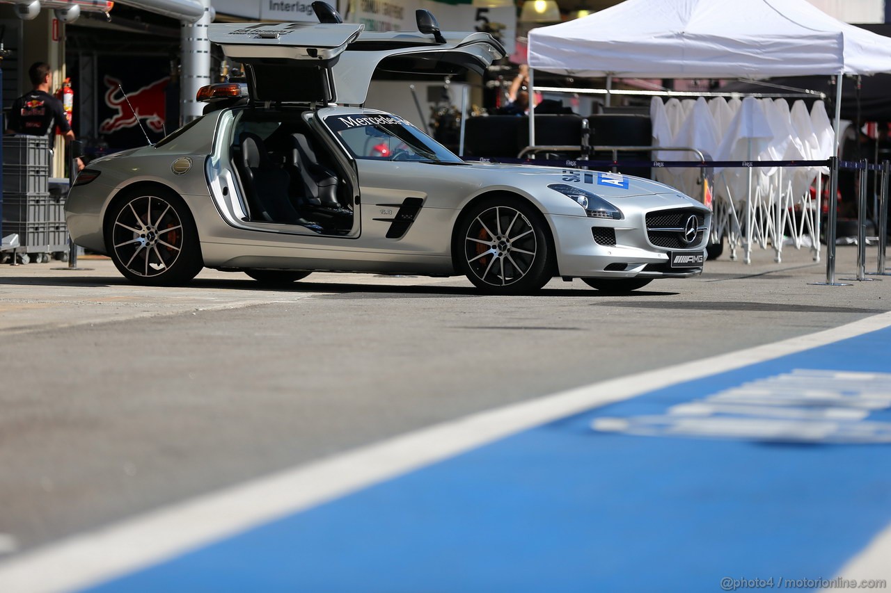 GP BRASILE, 22.11.2012- Safety car 