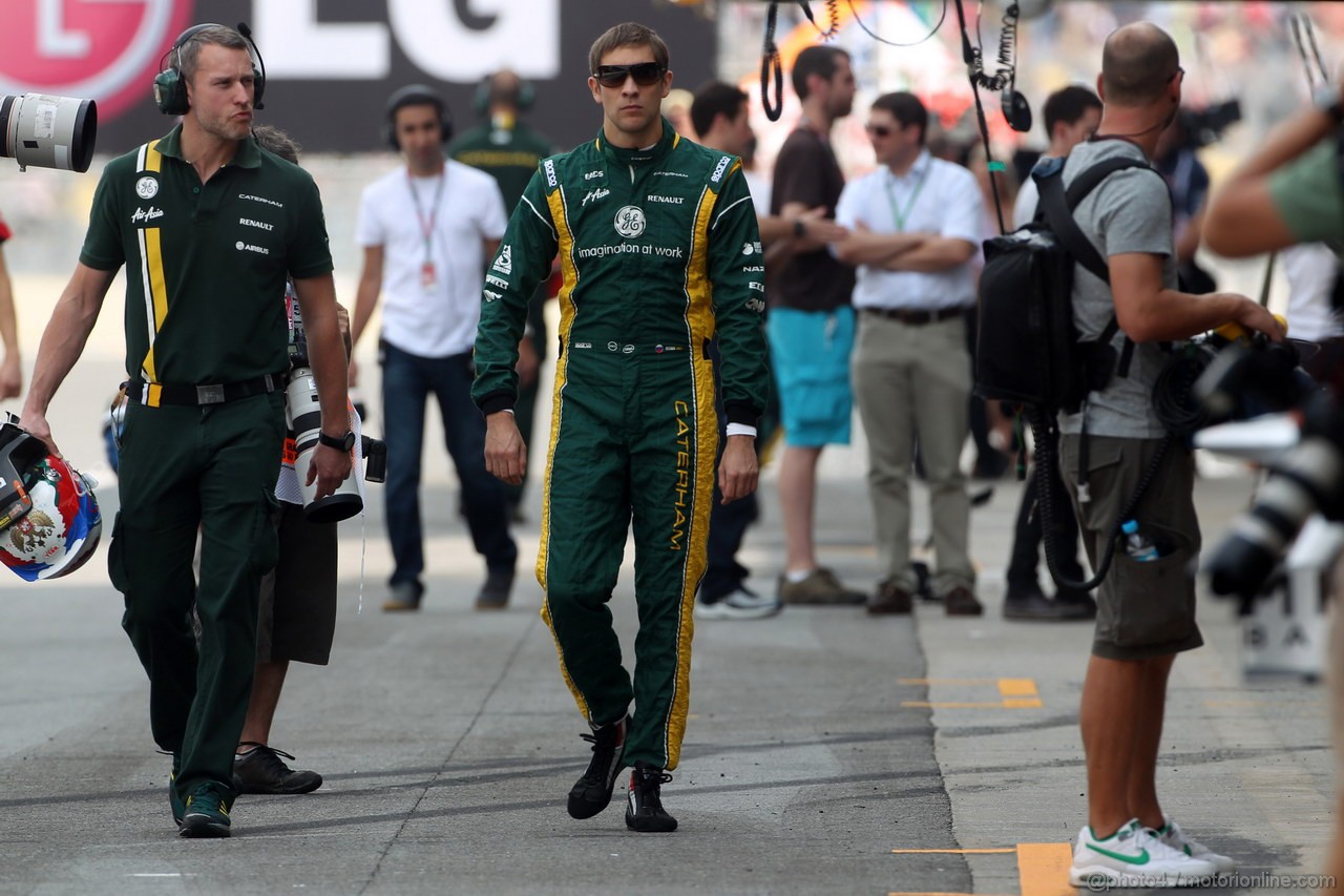 GP BRASILE, 24.11.2012- Prove Libere 3, Vitaly Petrov (RUS) Caterham F1 Team CT01 