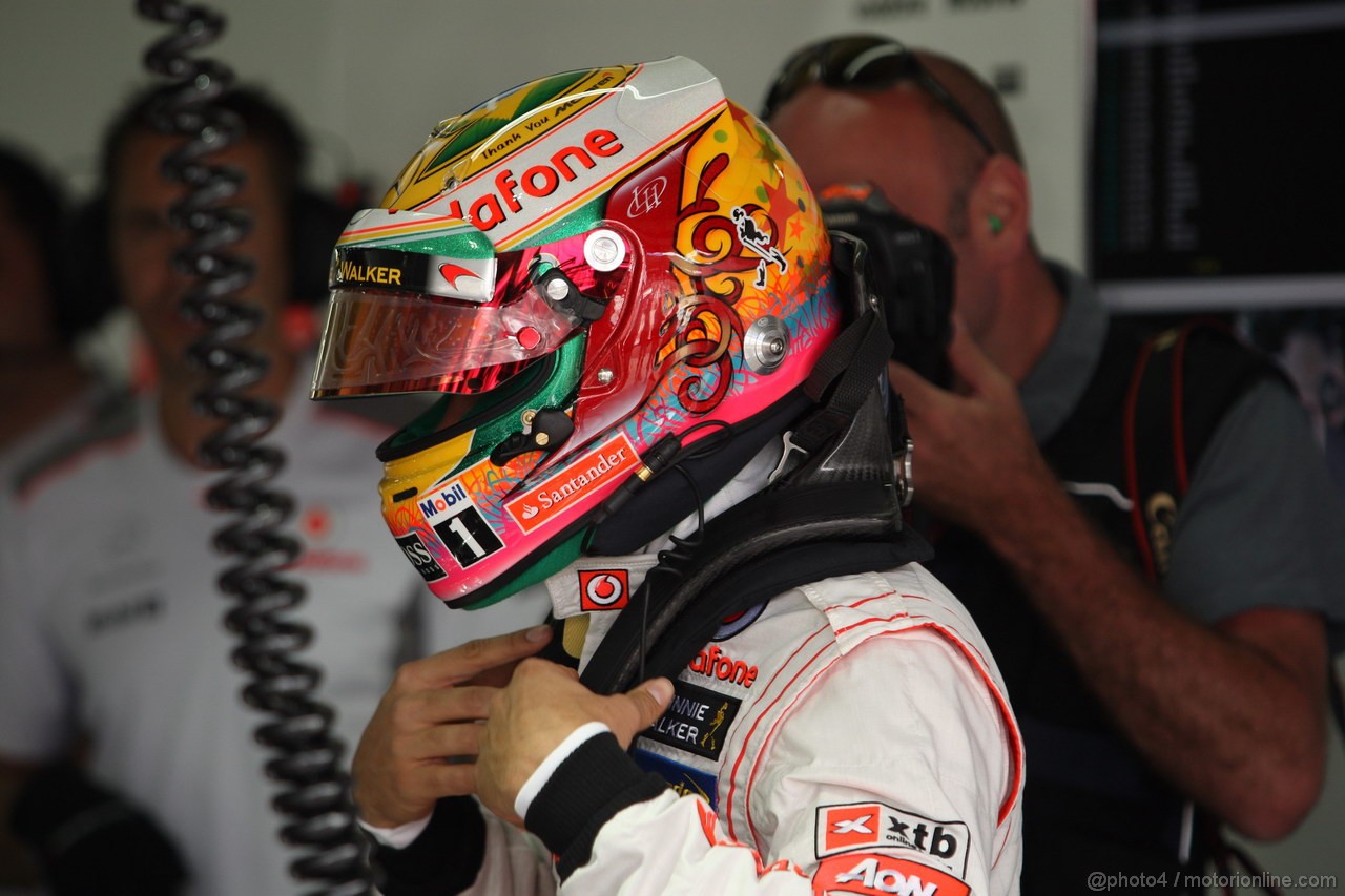 GP BRASILE, 24.11.2012- Prove Libere 3, Lewis Hamilton (GBR) McLaren Mercedes MP4-27 
