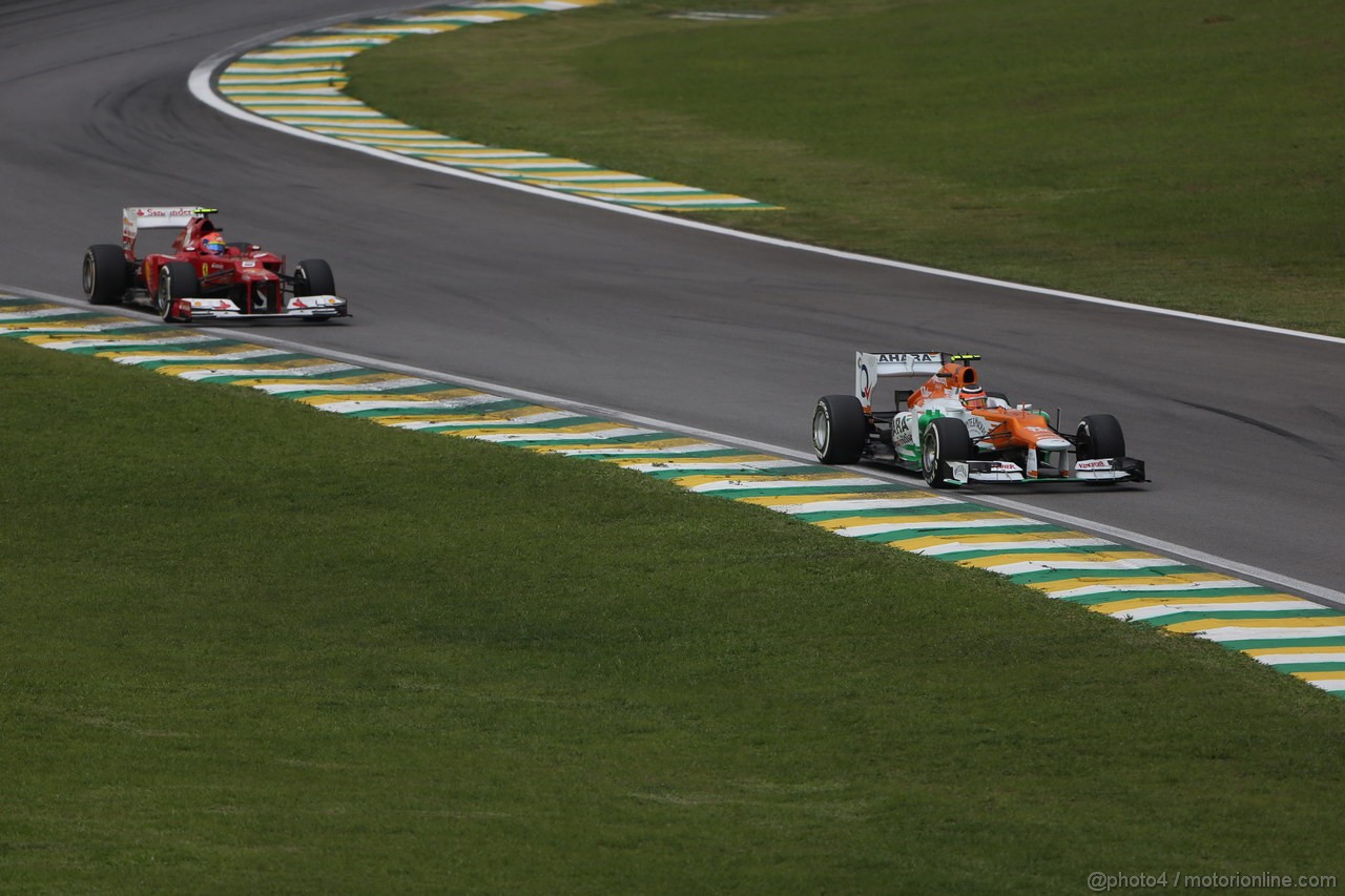 GP BRASILE, 24.11.2012- Prove Libere 3, Felipe Massa (BRA) Ferrari F2012 e Nico Hulkenberg (GER) Sahara Force India F1 Team VJM05 