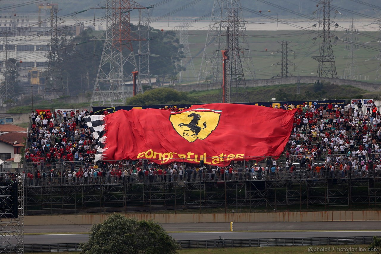GP BRASILE, 24.11.2012- Prove Libere 3, Ferrari  fans