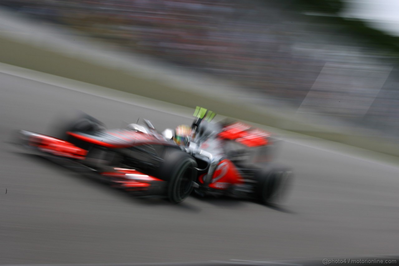 GP BRASILE, 24.11.2012- Qualifiche, Lewis Hamilton (GBR) McLaren Mercedes MP4-27 