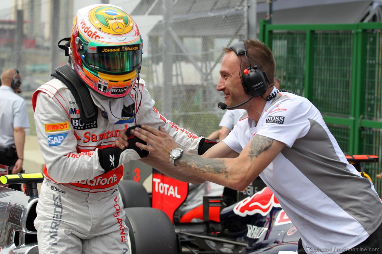 GP BRASILE, 24.11.2012- Qualifiche, Lewis Hamilton (GBR) McLaren Mercedes MP4-27 pole position