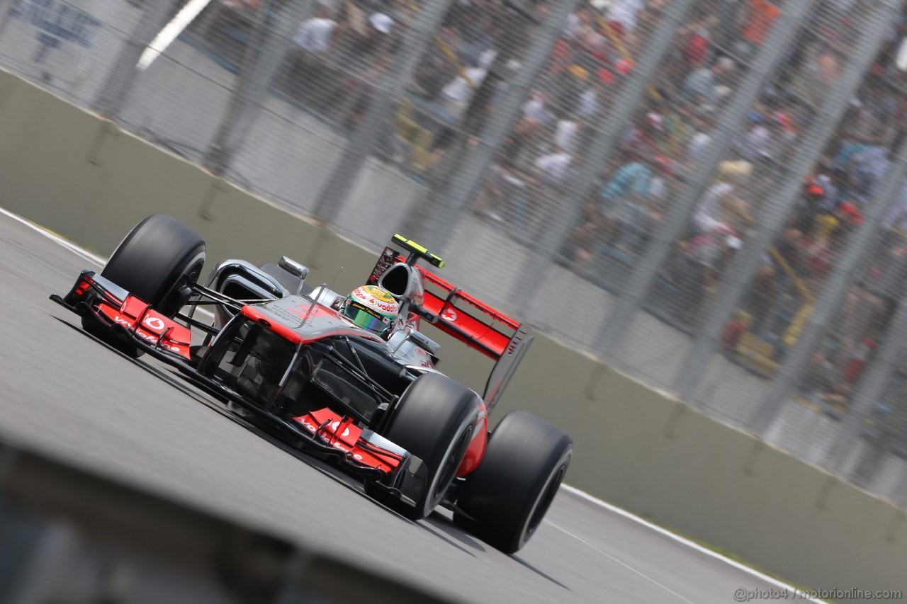 GP BRASILE, 24.11.2012- Qualifiche, Lewis Hamilton (GBR) McLaren Mercedes MP4-27 