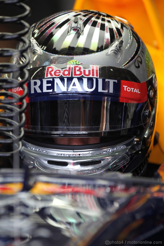 GP BRASILE, 23.11.2012- Prove Libere 1, Sebastian Vettel (GER) Red Bull Racing RB8 
