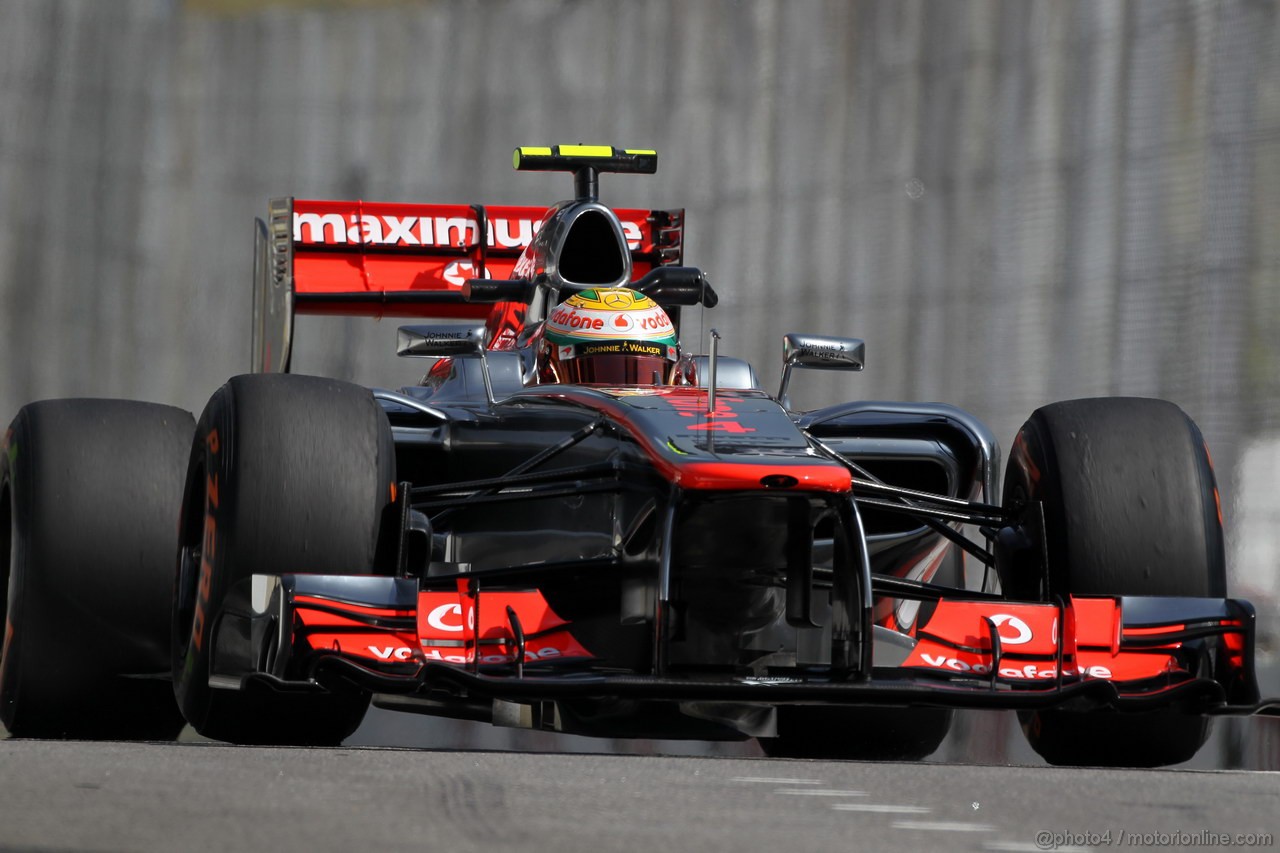 GP BRASILE, 23.11.2012- Prove Libere 1, Lewis Hamilton (GBR) McLaren Mercedes MP4-27 