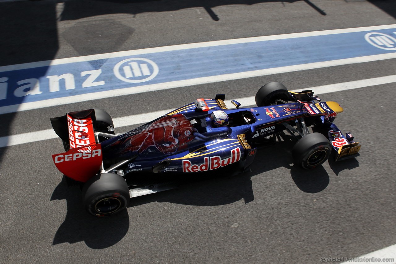 GP BRASILE, 23.11.2012- Prove Libere 1,Daniel Ricciardo (AUS) Scuderia Toro Rosso STR7 