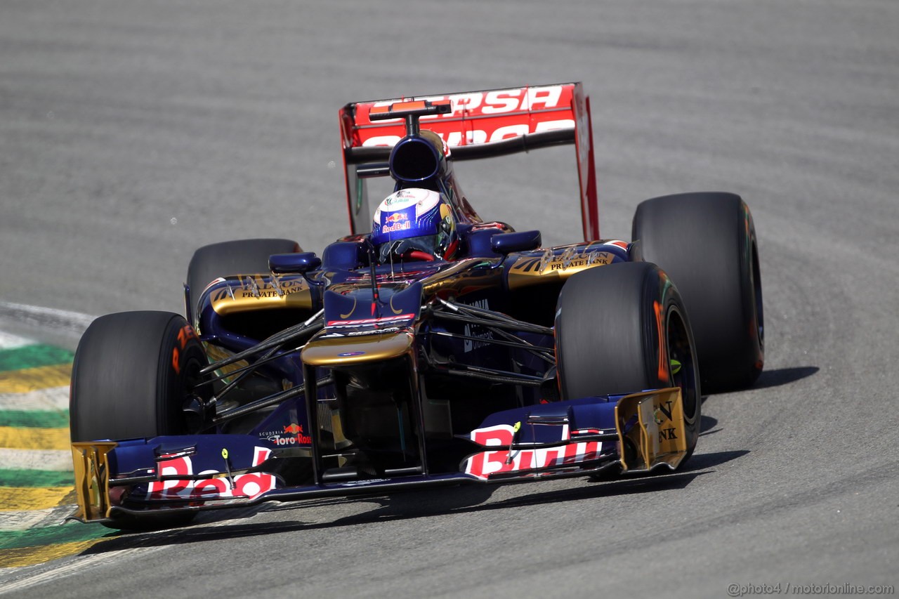 GP BRASILE, 23.11.2012- Prove Libere 1, Daniel Ricciardo (AUS) Scuderia Toro Rosso STR7 