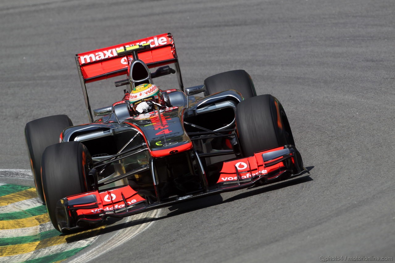 GP BRASILE, 23.11.2012- Prove Libere 1, Lewis Hamilton (GBR) McLaren Mercedes MP4-27 