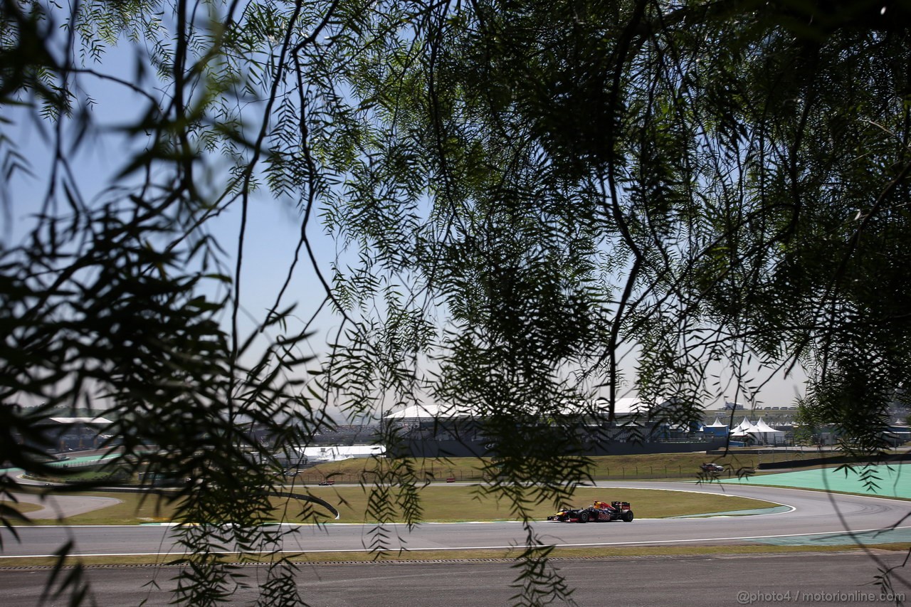 GP BRASILE, 23.11.2012- Prove Libere 1, Sebastian Vettel (GER) Red Bull Racing RB8